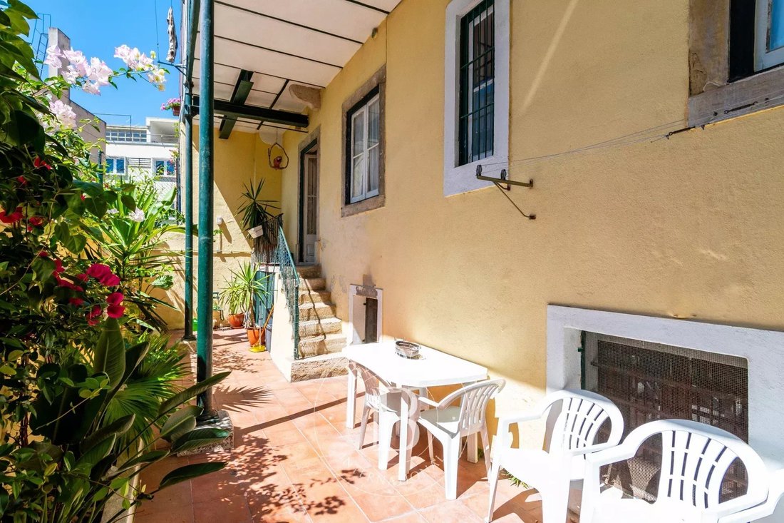 Apartment in Santo Antonio, Lisbon, Portugal 3 - 17043769
