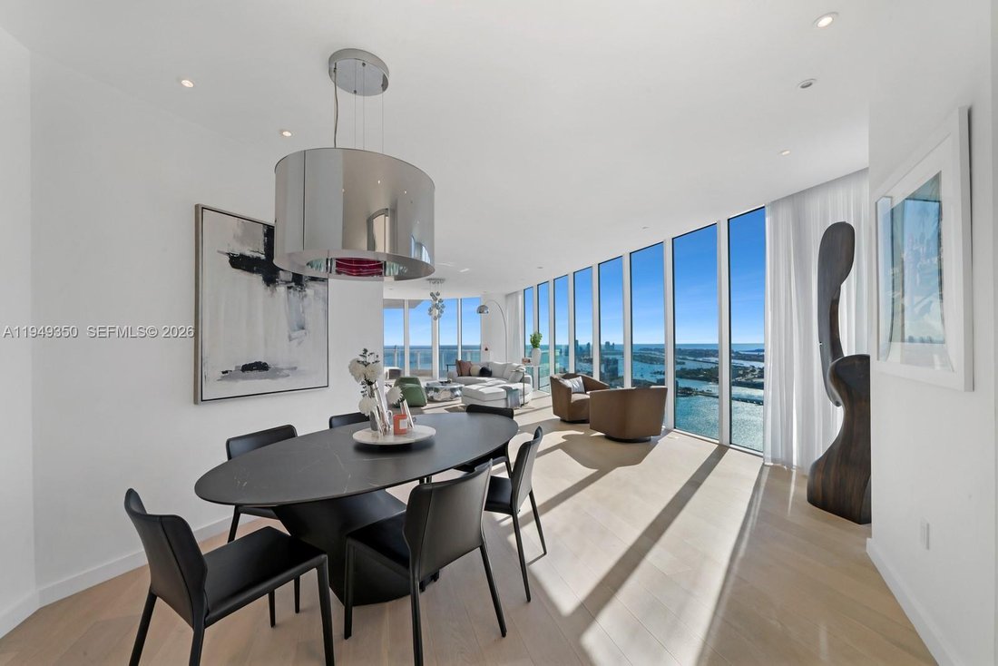 Condo in Miami, Florida, United States 5 - 17043405