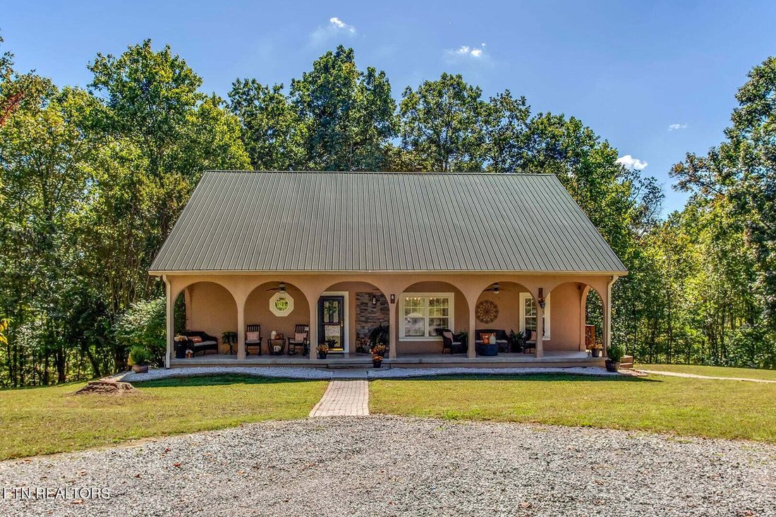 House in Kingston, Tennessee, United States 1 - 16964941