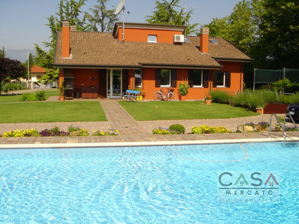 Villa in Roveredo in Piano, Friuli – Venezia Giulia, Italy 1 - 17044043
