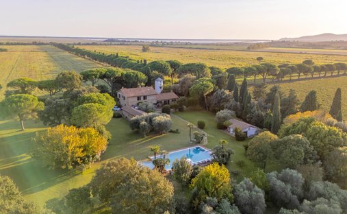Villa in Tirli-Vetulonia-Buriano, Castiglione della Pescaia, Tuscany 1