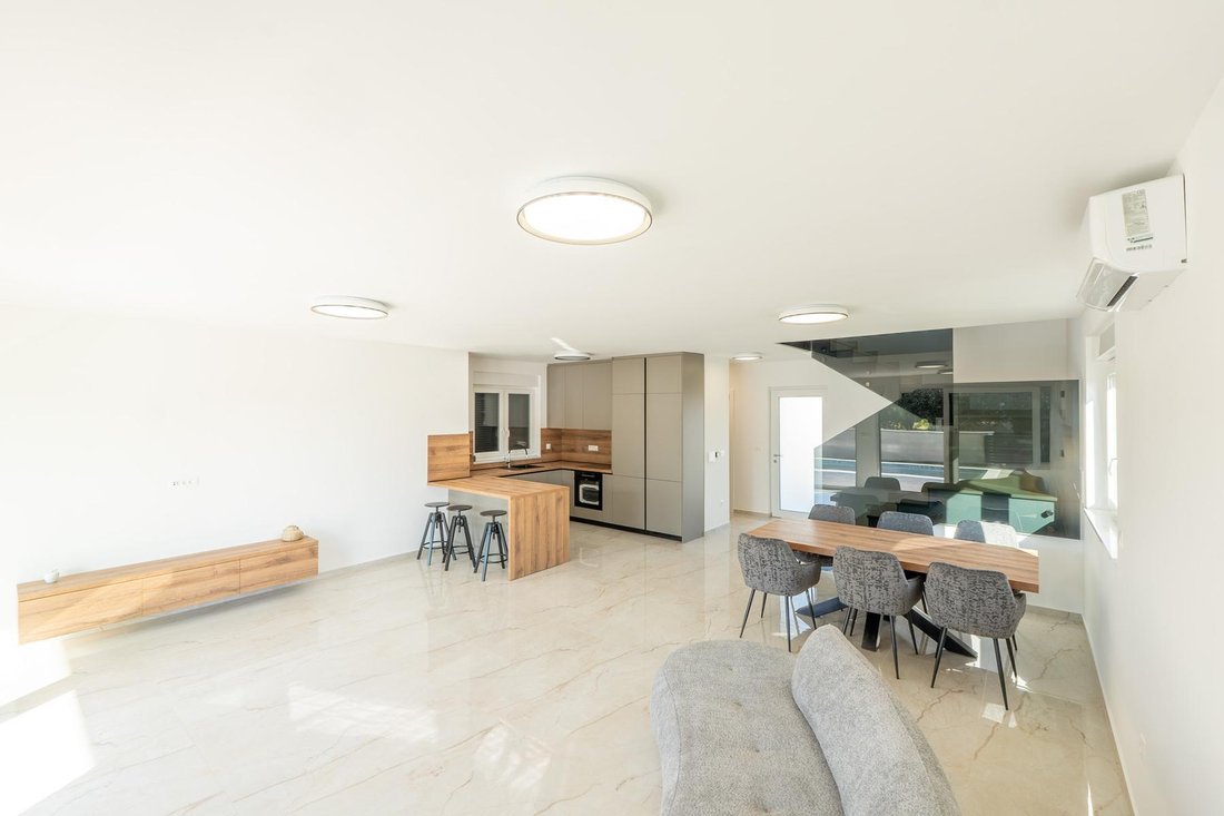 Villa in Privlaka, Zadar County, Croatia 2 - 17043672
