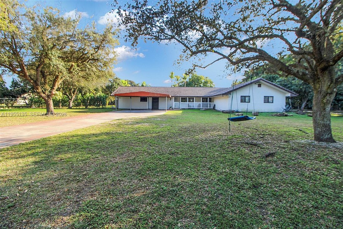 House in Miami, Florida, United States 4 - 17042063