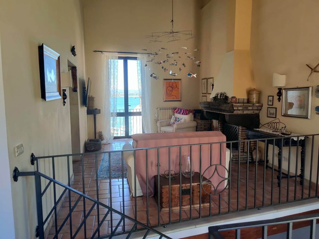 Apartment in Ortigia, Sicily, Italy 2 - 17043661