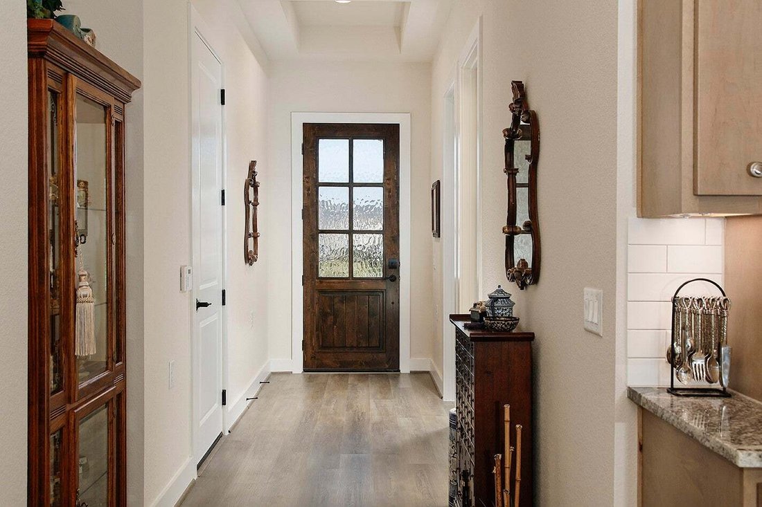 House in Willis, Texas, United States 4 - 17040007