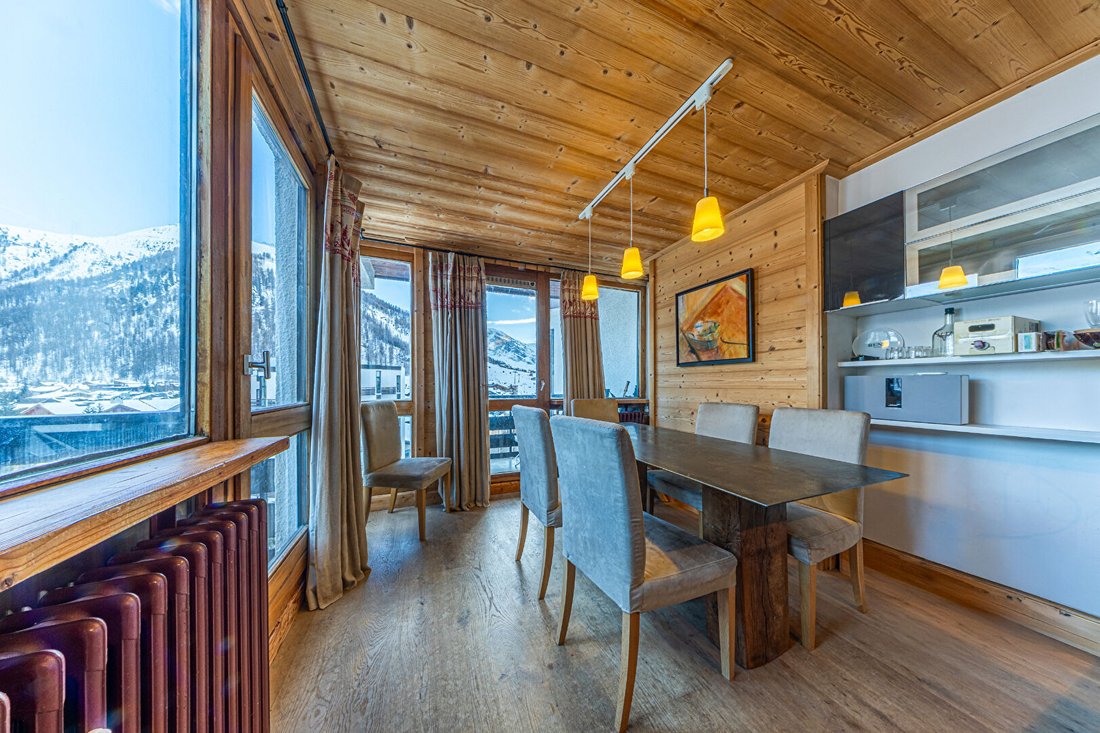 Apartment in Chamonix-Mont-Blanc, Auvergne-Rhône-Alpes, France 2 - 17043238