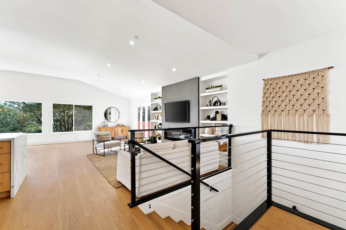 House in Petaluma, California, United States 4 - 17004824
