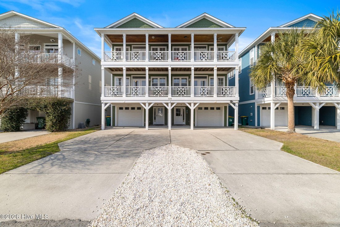 Condo in Kure Beach, North Carolina, United States 2 - 17040097