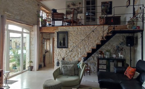 Domaine à Saint-Cirq-Lapopie, Occitanie, France 1