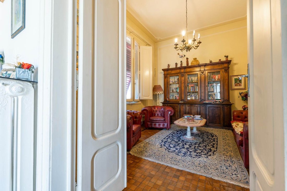 Villa in Marina di Pisa, Pisa, Italy 5 - 17043725