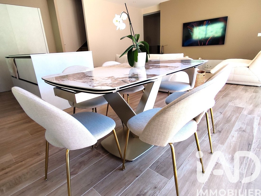 House in Hyeres, Provence-Alpes-Côte d'Azur, France 4 - 17041595