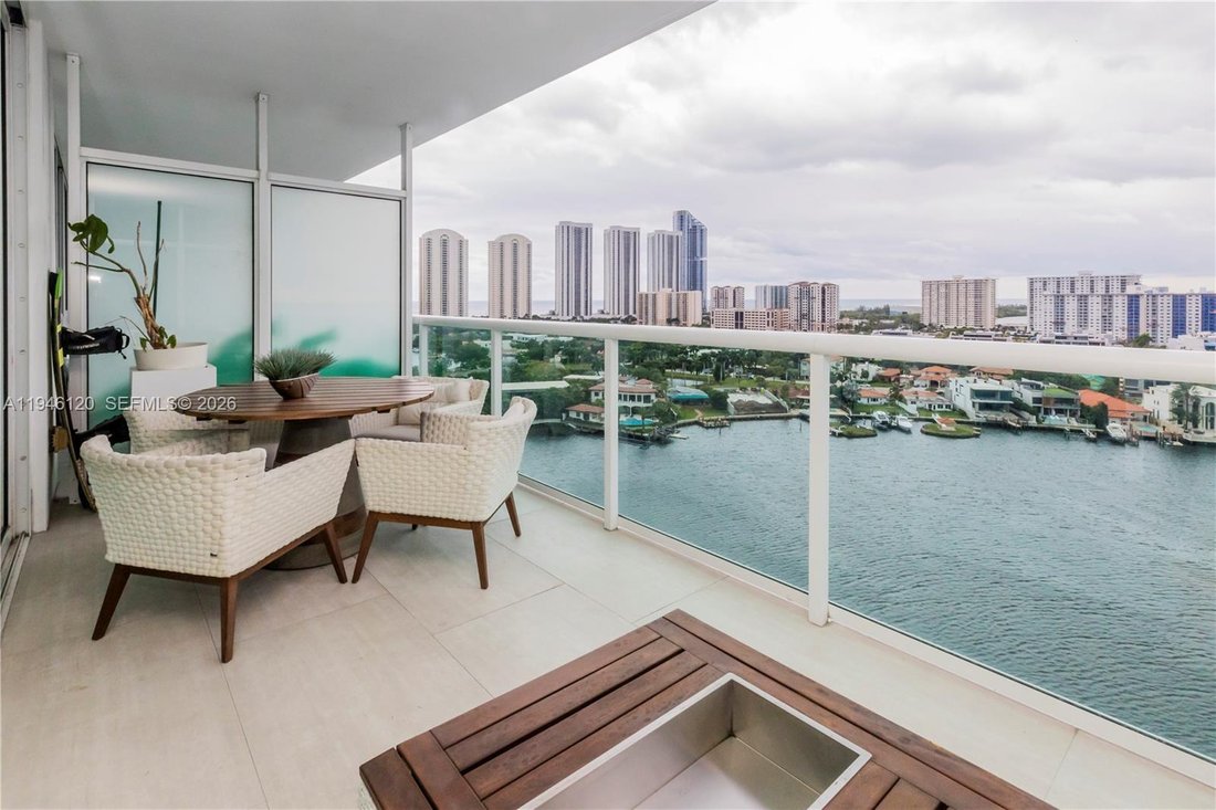 Condo in Sunny Isles Beach, Florida, United States 5 - 17041993