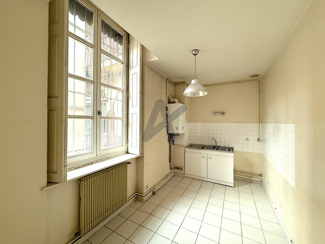Apartment in Perralière, Lyon, Auvergne-Rhône-Alpes 5 - 17043134