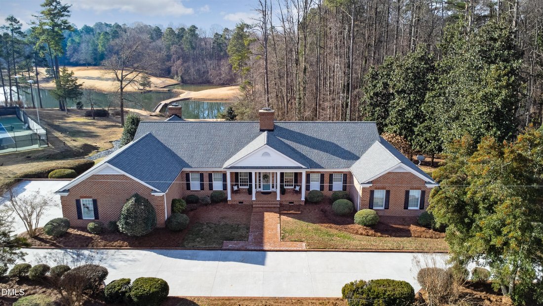 House in Siler City, North Carolina, United States 2 - 17041848