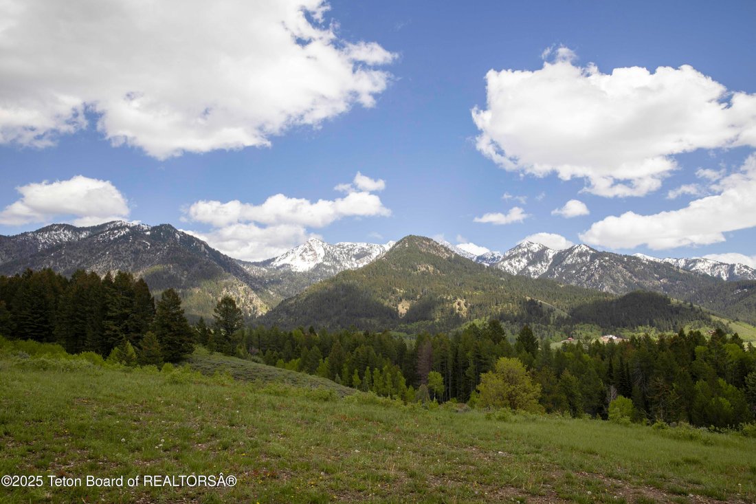 Land in Alpine, Wyoming, United States 2 - 17043304