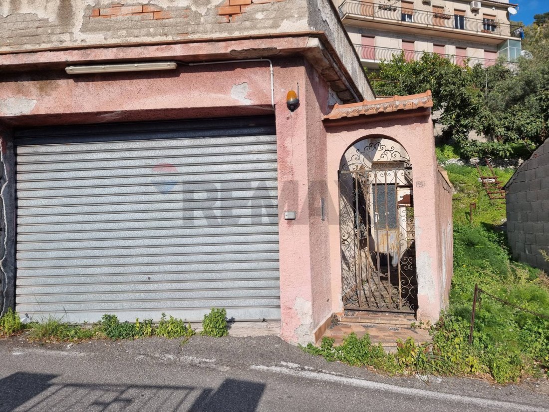 House in Taormina, Sicily, Italy 5 - 17044541