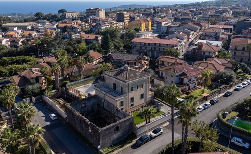 Villa à Aci Sant'Antonio, Sicile, Italie 1