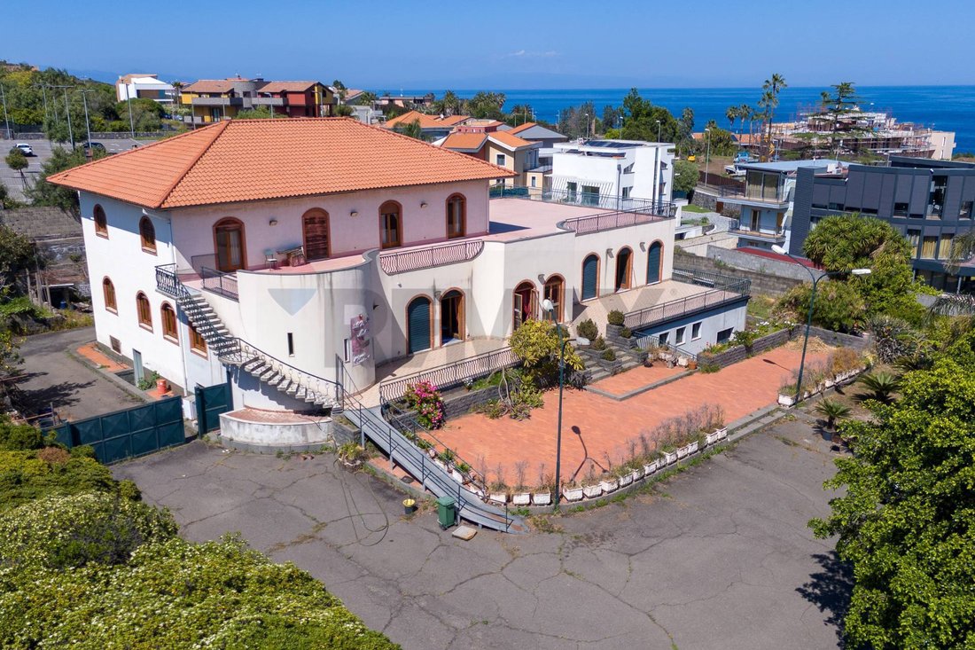 Villa in Saint Catherine - Saint Mary of Graces - Capomulini, Acireale, Sicily 2 - 17044900