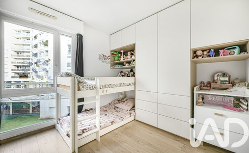 Immeuble / Maison Puteaux / Les Bergeres 350 M² Garage Et 2 Parking