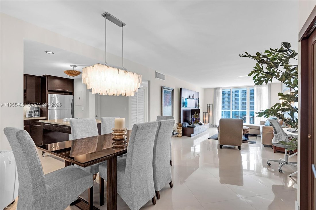 Condo in Miami Beach, Florida, United States 3 - 17042062