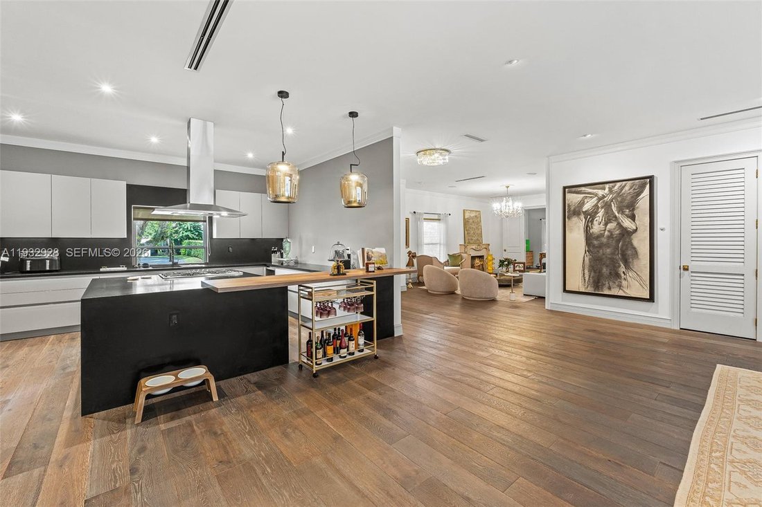 House in Miami, Florida, United States 5 - 17041664