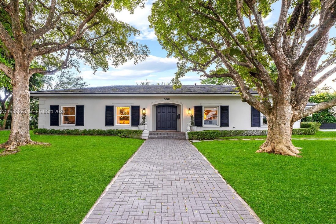 House in Miami, Florida, United States 1 - 17041664