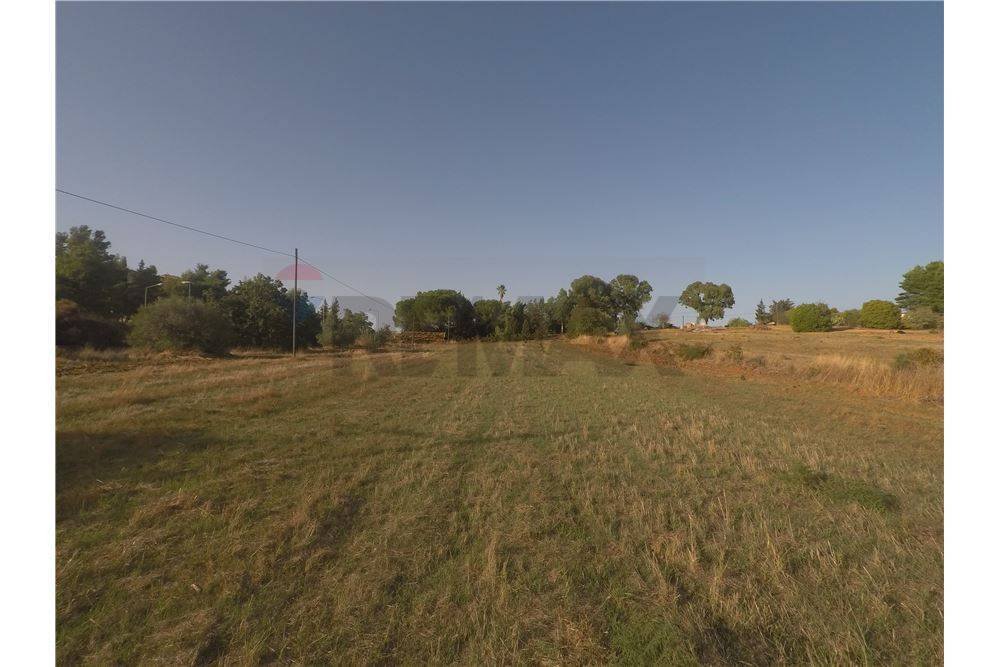 Land in Caltagirone, Sicily, Italy 3 - 17044495