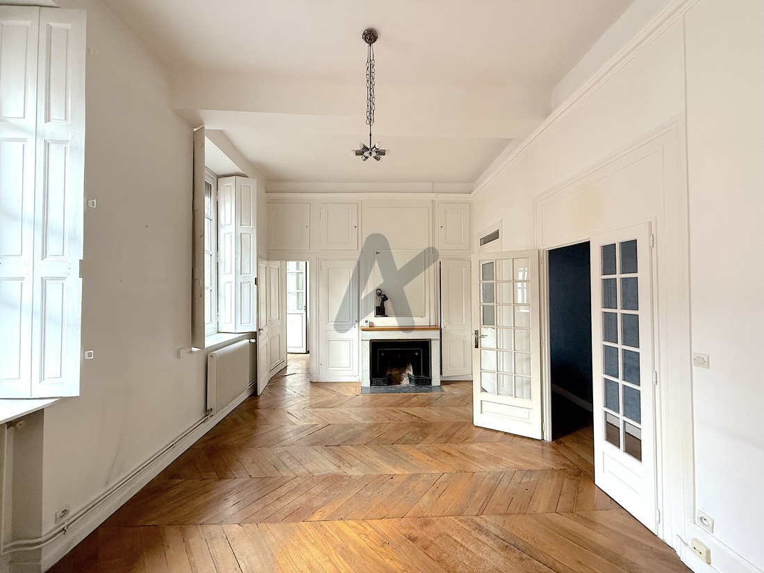 Apartment in Perralière, Lyon, Auvergne-Rhône-Alpes 4 - 17043134