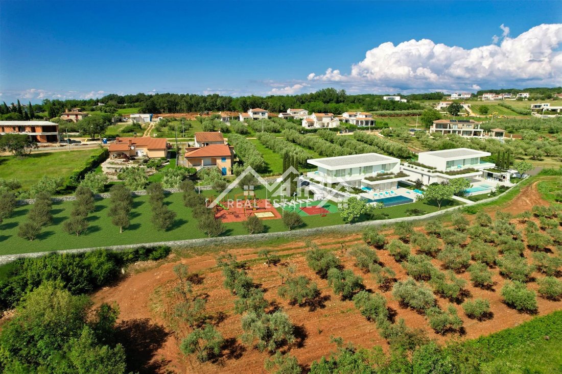 House in Porec, Istria County, Croatia 4 - 17043001