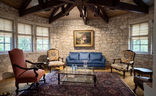 Aoc Côtes De Bourg Wine Château On 16 Hectares Ref 1029