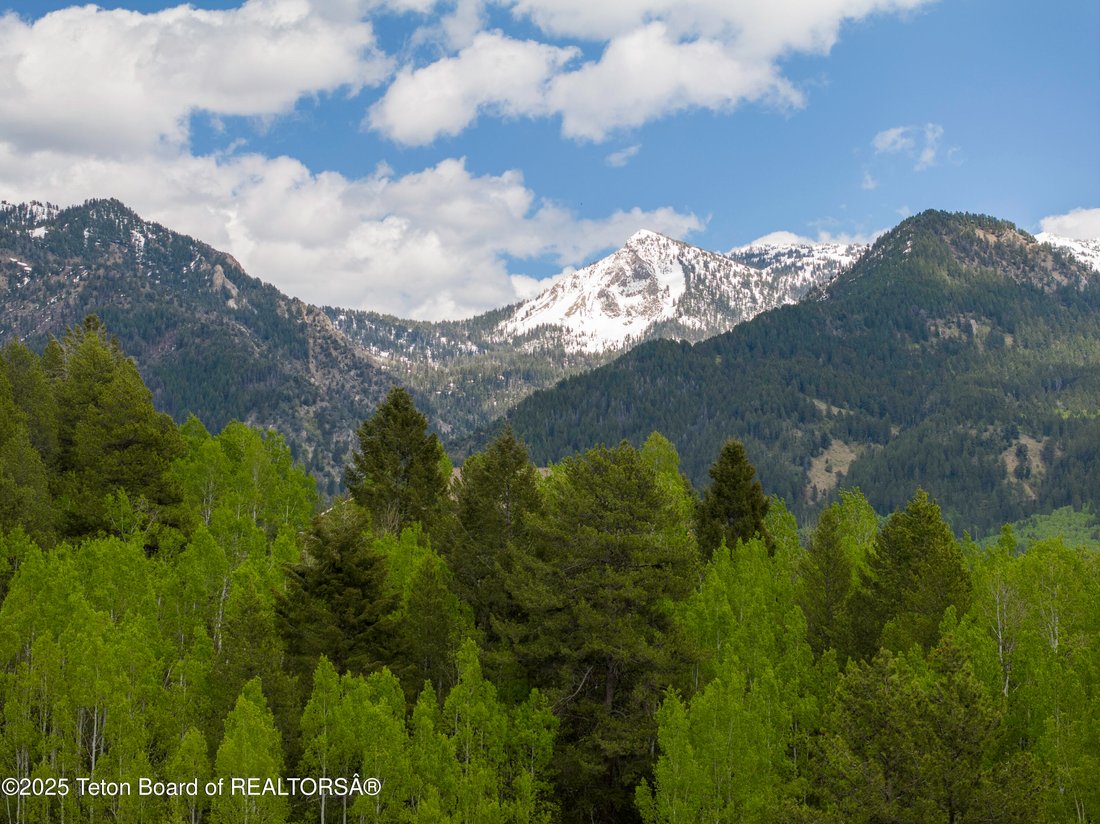 Land in Alpine, Wyoming, United States 1 - 17043304