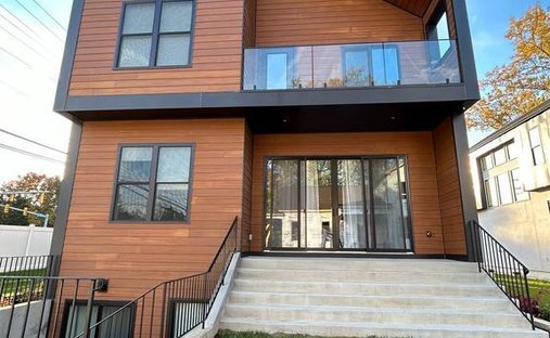 House in Burke, Virginia, United States 1