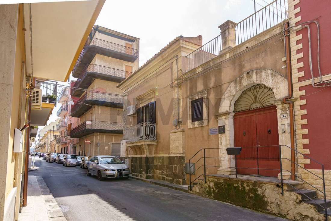 Apartment in Carlentini, Sicily, Italy 2 - 17044770