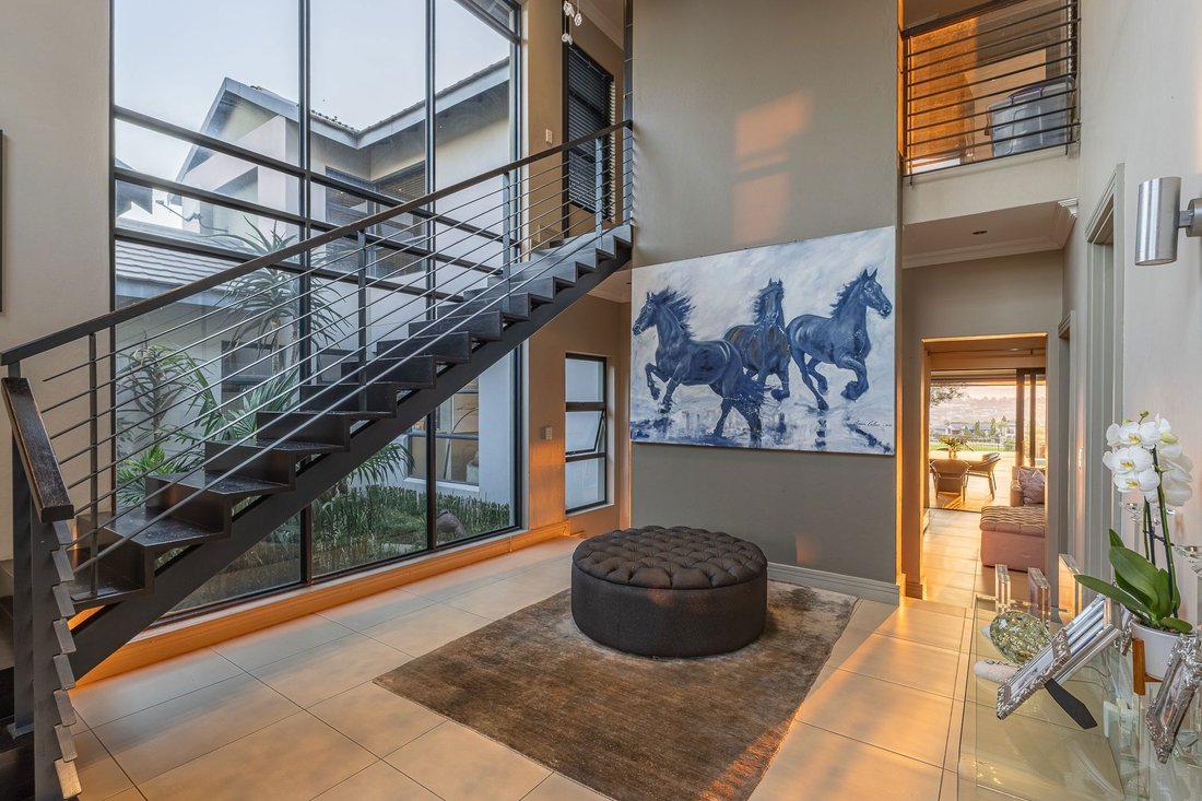 House in Roodepoort, Gauteng, South Africa 4 - 17043289