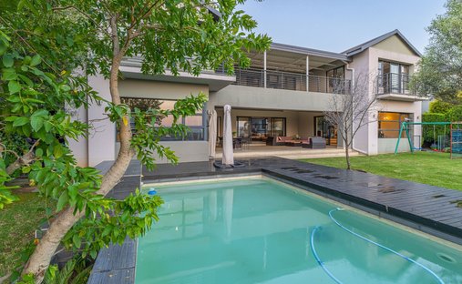 House in Roodepoort, Gauteng, South Africa 1