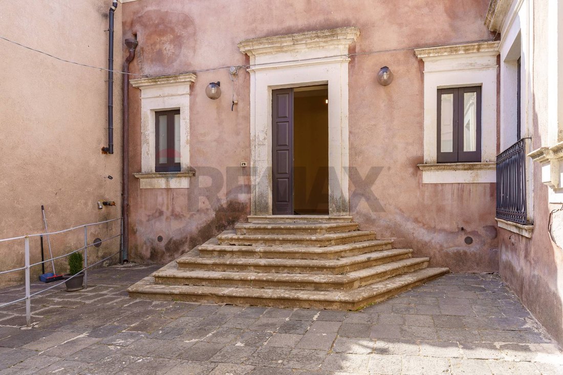 Apartment in Carlentini, Sicily, Italy 3 - 17044770