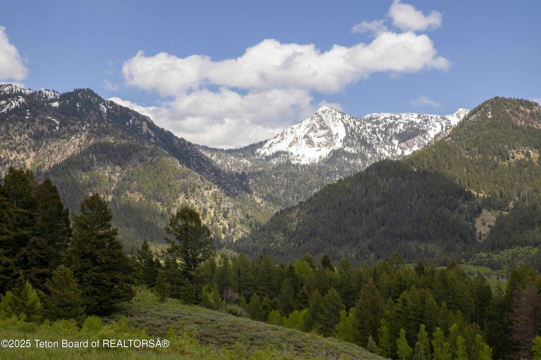 Land in Alpine, Wyoming, United States 3 - 17043304