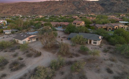 Land in Phoenix, Arizona, United States 1