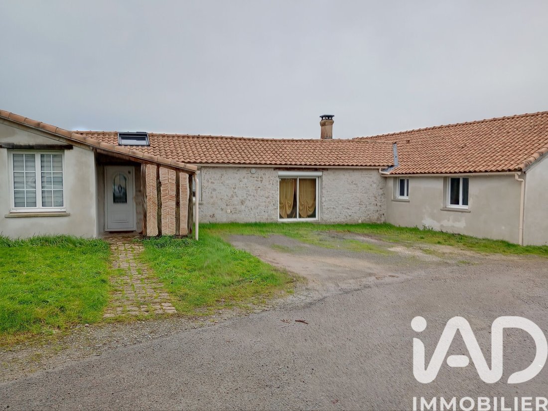 House in Saint-Pere-en-Retz, Pays de la Loire, France 1 - 17041656