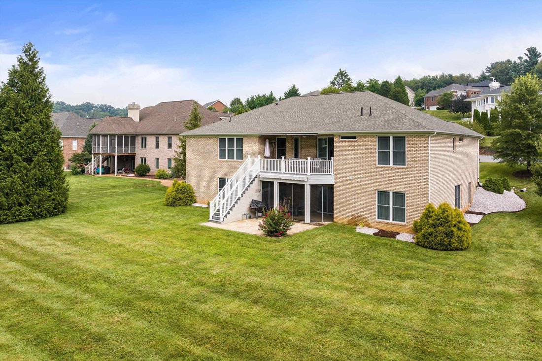 House in Harrisonburg, Virginia, United States 3 - 17042517
