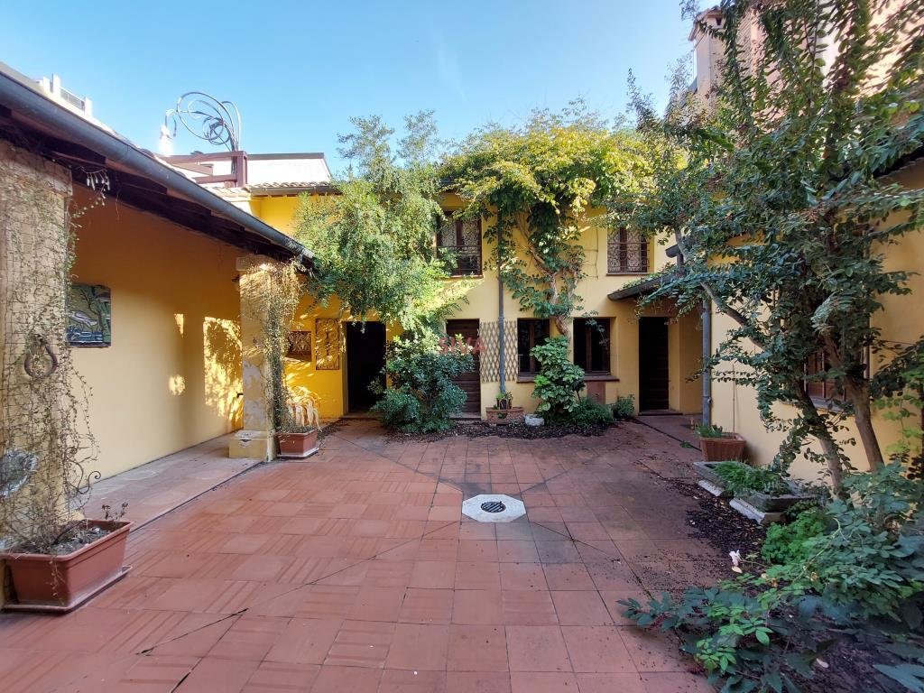 Villa in Historic Center, Ravenna, Italy 2 - 17044498