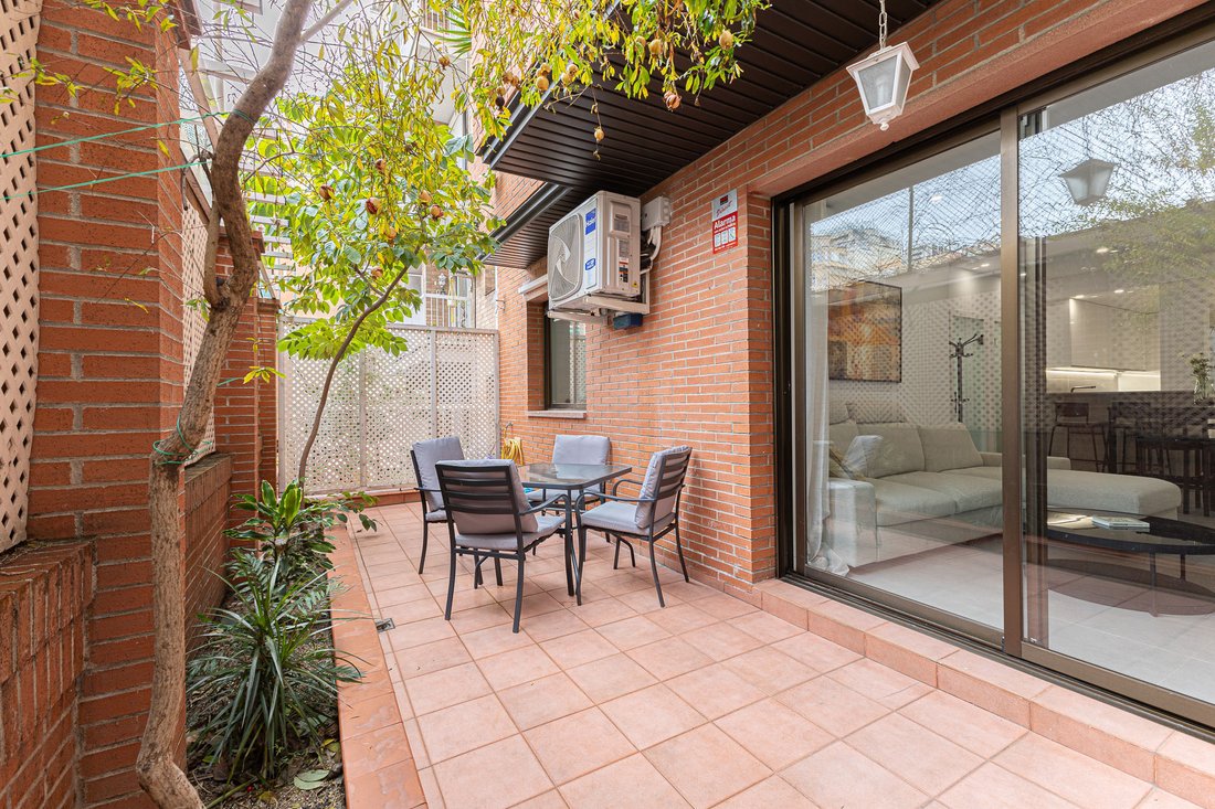 Apartment in Eixample, Barcelona, Spain 1 - 17043179