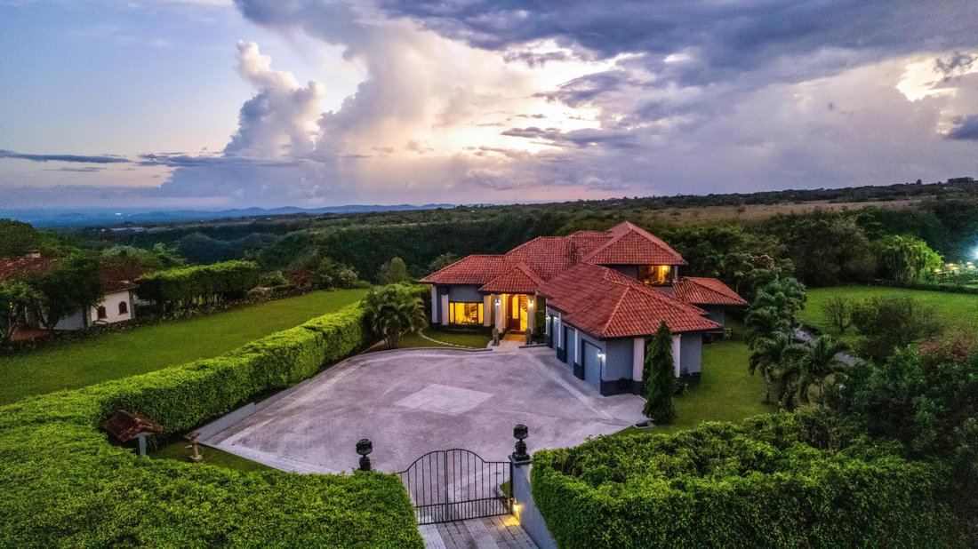 House in Alto Boquete, Chiriquí Province, Panama 1 - 17045720
