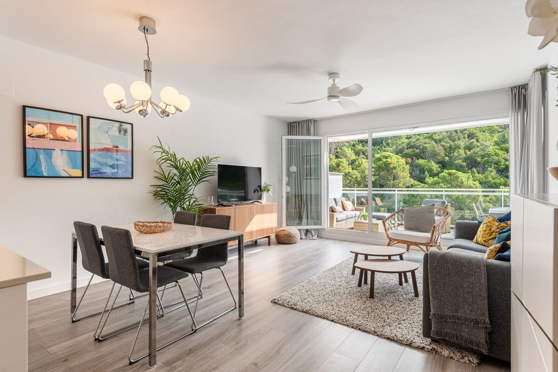 Apartment in Benahavis, Andalusia, Spain 3 - 17045934