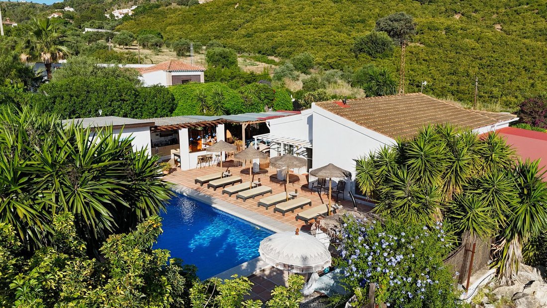 Villa in Alhaurin el Grande, Andalusia, Spain 1 - 17045863