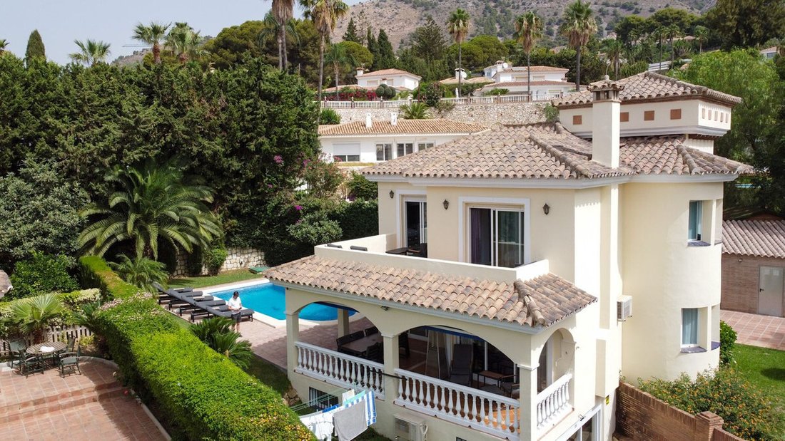 Villa in Benalmadena, Andalusia, Spain 2 - 17045705
