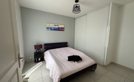 Stone Farmhouse With Gîtes And Vineyard In Aop Côtes Du Rhône 13 Ha Of Tranquility In The Gard