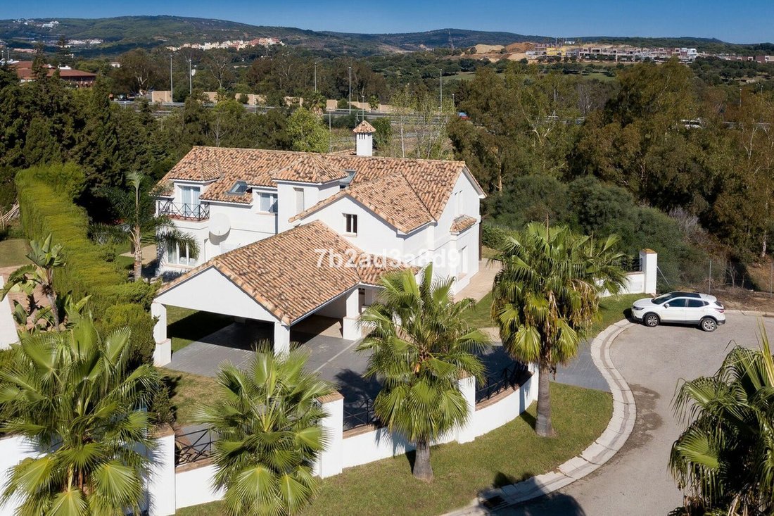 Villa in Sotogrande, San Roque, Andalusia 2 - 17046231