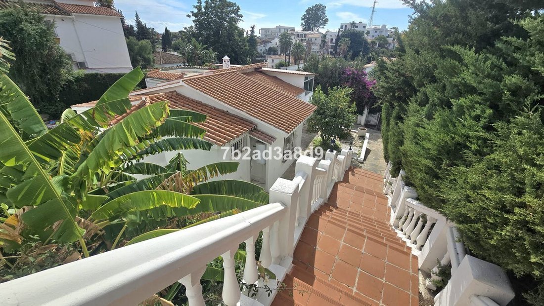 Villa in Puerto Banus, Marbella, Spain 1 - 17046213