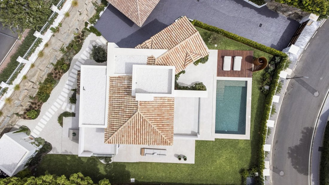 Villa in Benahavis, Andalusia, Spain 4 - 17045925
